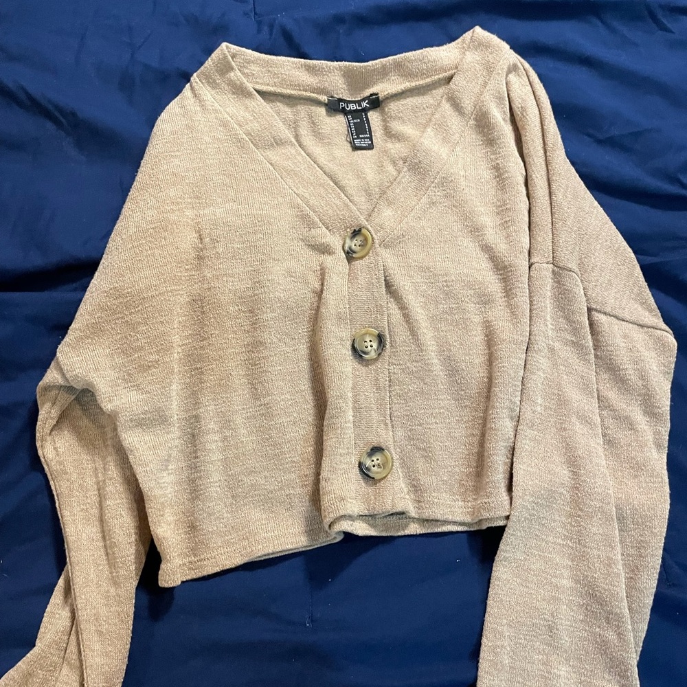 Cropped sweater